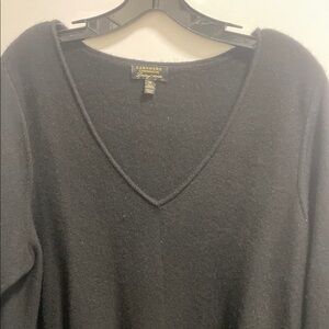 Charter Club Women's V Neck Cashmere Sweater Green Size Medium